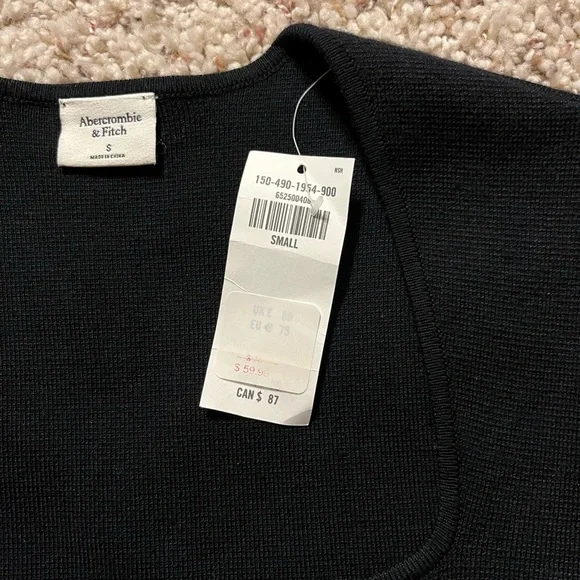 Abercrombie & Fitch Sweetheart Neckline Knit Long Sleeve - Picture 5 of 6
